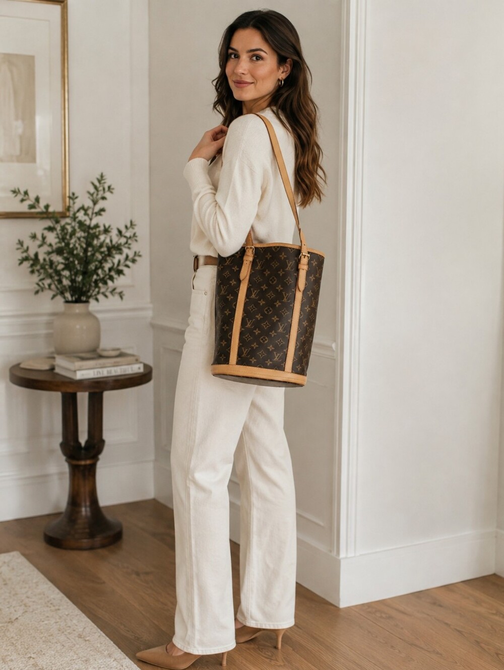 🔥 Louis Vuitton Bucket Bag 🔥 - Picture 10 of 10